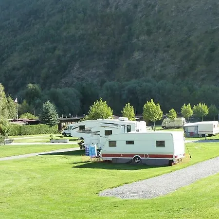 Camping Santa Monica Raron